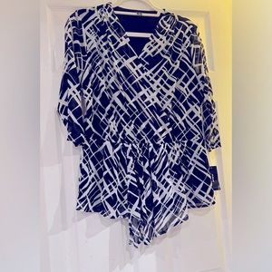 Alfani size M top, brand new with tags! Free shipping😍💫💕